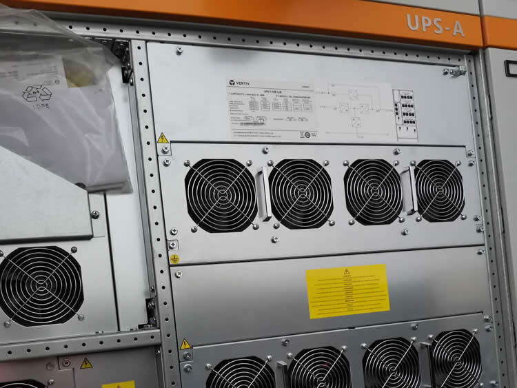 分析UPS不间断电源与EPS应急电源系统的比较